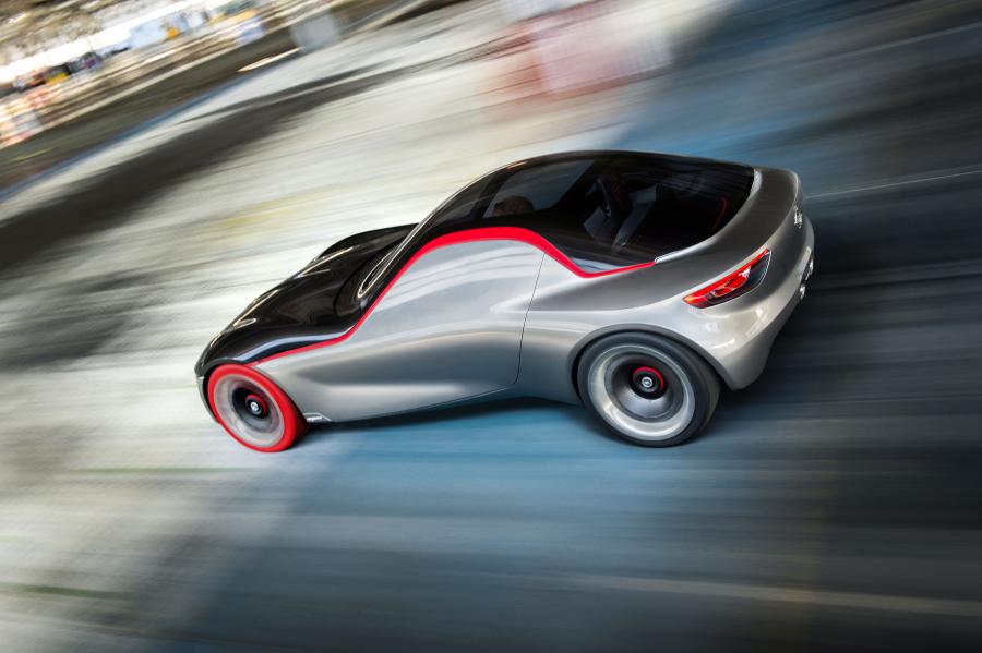  Opel GT Concept 2016 года  (фото 16 из 35)